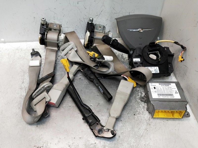 Recambio de kit airbag para chrysler voyager (rg) 2.8 crd cat referencia OEM IAM 68148352AA 5WK44096 