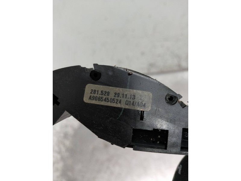 Recambio de mando multifuncion para volkswagen crafter caja cerrada referencia OEM IAM A9065450524  CONTROL DE VELOCIDAD