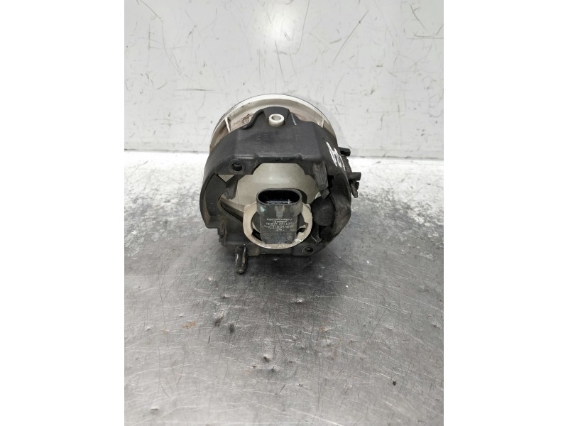 Recambio de faro antiniebla derecho para chrysler voyager (rg) 2.8 crd cat referencia OEM IAM 61A18080164 61A18080165 