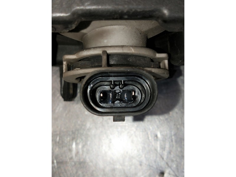 Recambio de faro antiniebla derecho para chrysler voyager (rg) 2.8 crd cat referencia OEM IAM 61A18080164 61A18080165 