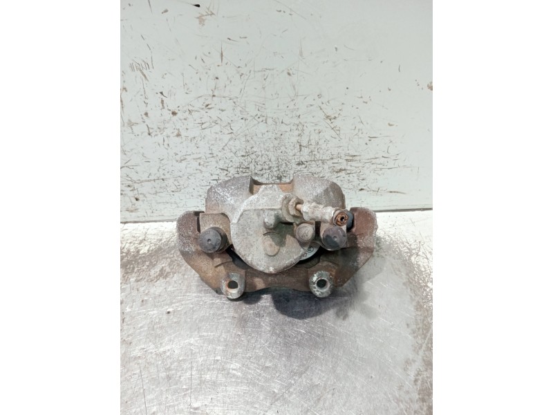 Recambio de pinza freno delantera derecha para mazda 5 berl. (cr) referencia OEM IAM   