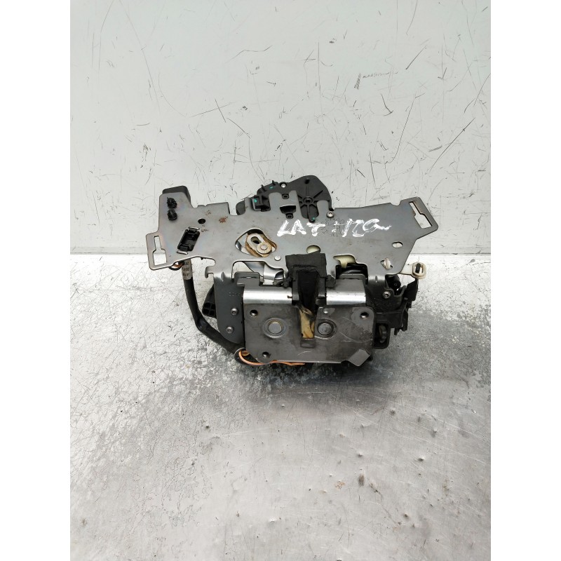 Recambio de motor cierre centralizado trasero izquierdo para chrysler voyager (rg) 2.8 crd cat referencia OEM IAM A0710091092 25