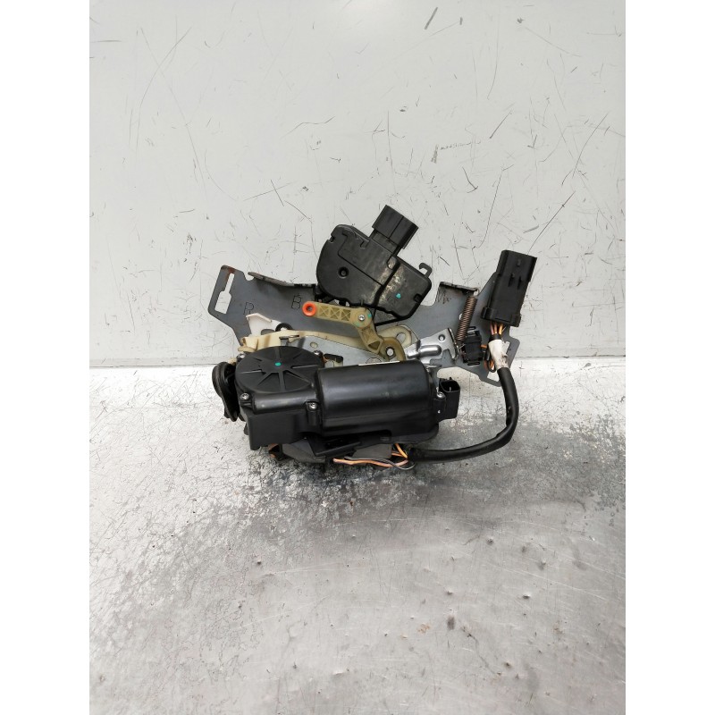 Recambio de motor cierre centralizado trasero izquierdo para chrysler voyager (rg) 2.8 crd cat referencia OEM IAM A0710091092 25