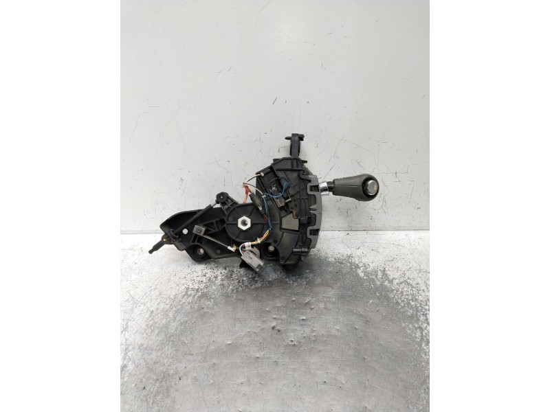 Recambio de palanca cambio para chrysler voyager (rg) 2.8 crd cat referencia OEM IAM 1GJ35BD5AE  