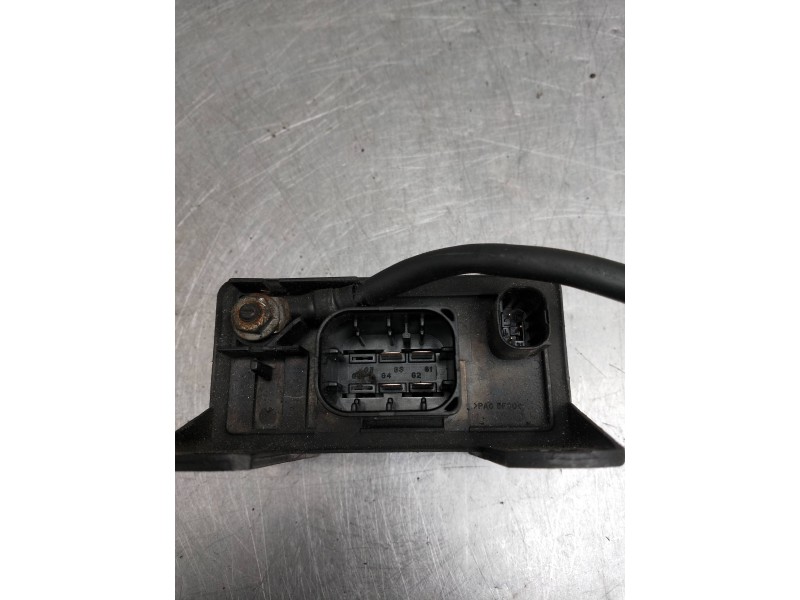 Recambio de caja precalentamiento para mercedes clase c (w203) berlina referencia OEM IAM PA6GF30  