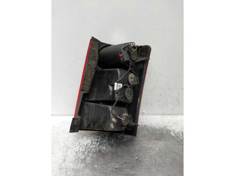 Recambio de piloto trasero izquierdo para chrysler voyager (rg) 2.8 crd cat referencia OEM IAM   