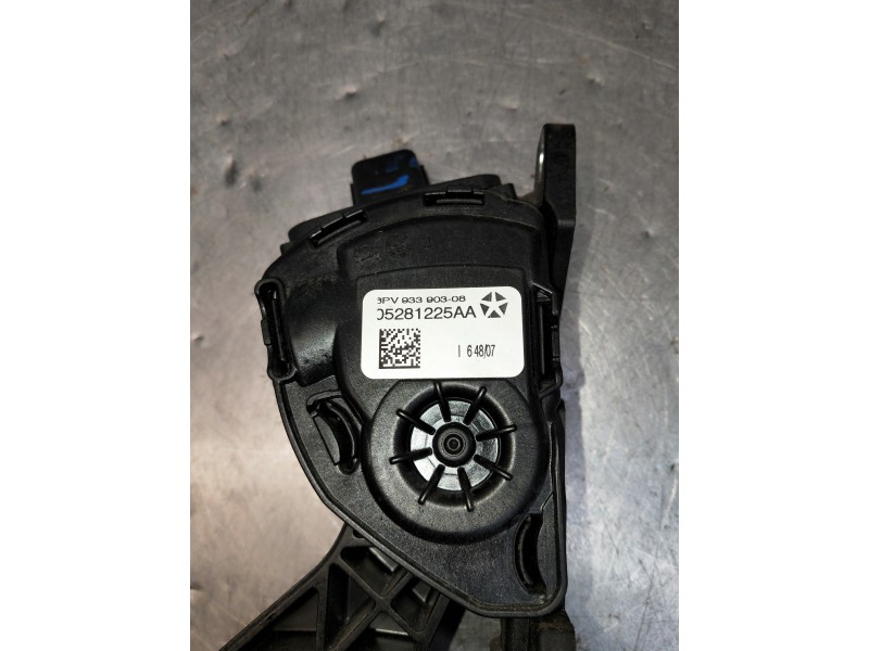 Recambio de potenciometro pedal para chrysler voyager (rg) 2.8 crd cat referencia OEM IAM 05281225AA 6PV93390308 