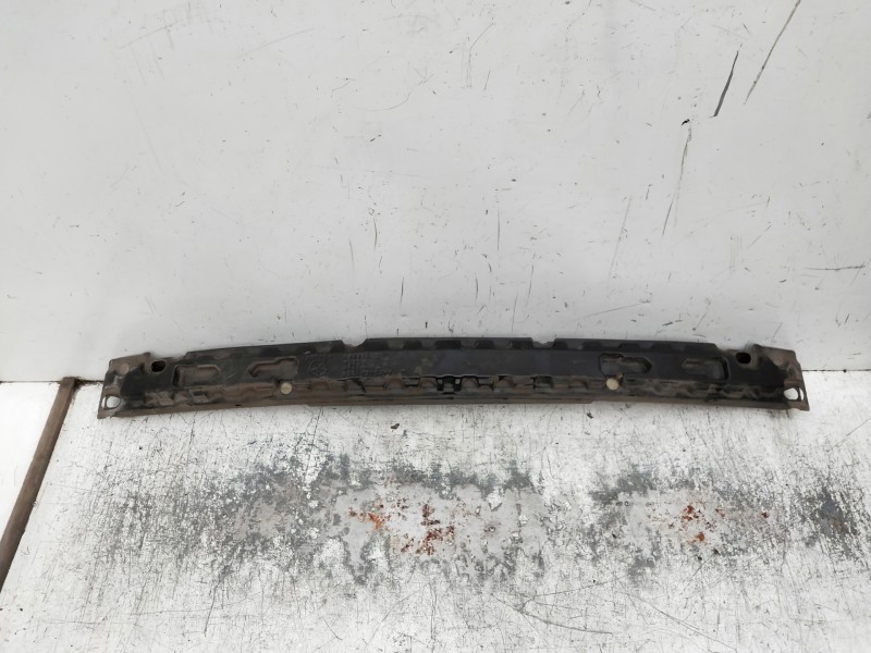 Recambio de refuerzo paragolpes trasero para chrysler voyager (rg) 2.8 crd cat referencia OEM IAM   