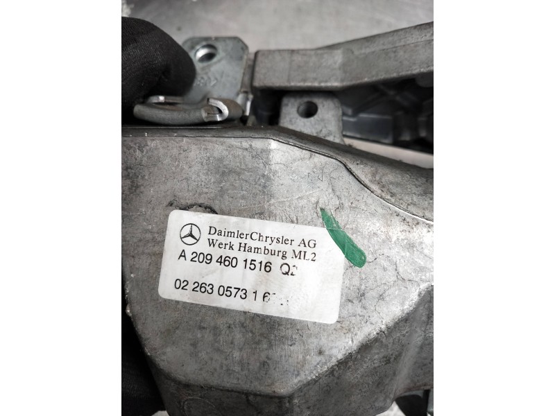 Recambio de conmutador de arranque para mercedes clase c (w203) berlina referencia OEM IAM 2095450508 A2094601516 