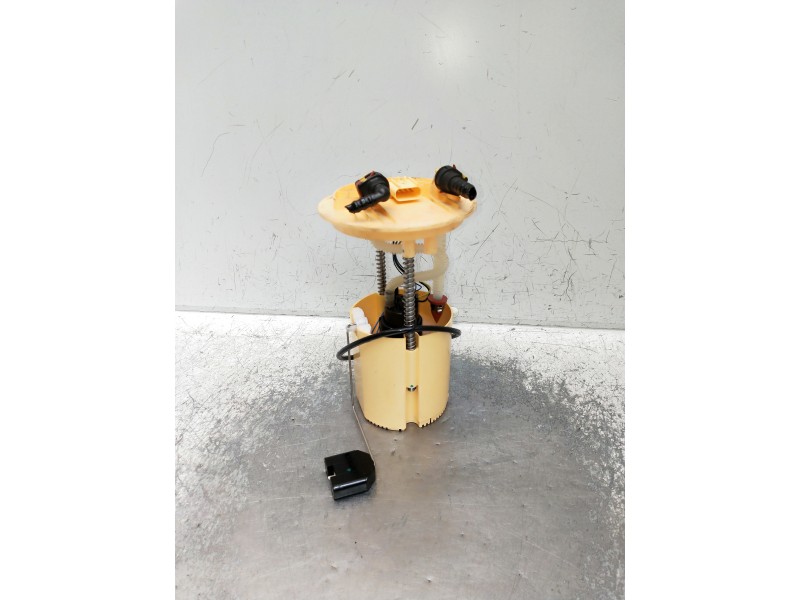 Recambio de bomba combustible para chrysler voyager (rg) 2.8 crd cat referencia OEM IAM 320901580  