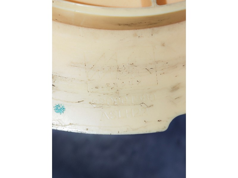 Recambio de bomba combustible para chrysler voyager (rg) 2.8 crd cat referencia OEM IAM 320901580  