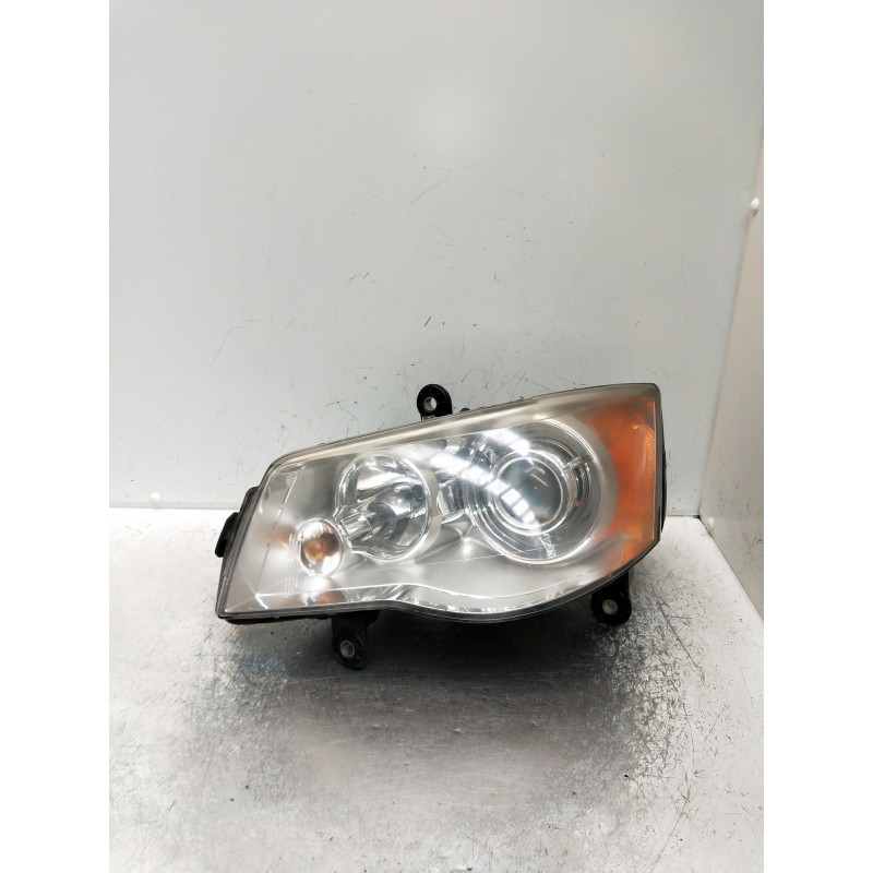 Recambio de faro izquierdo para chrysler voyager (rg) 2.8 crd cat referencia OEM IAM 05113339AD 07344 1EL26306013 5DV00900000 XE