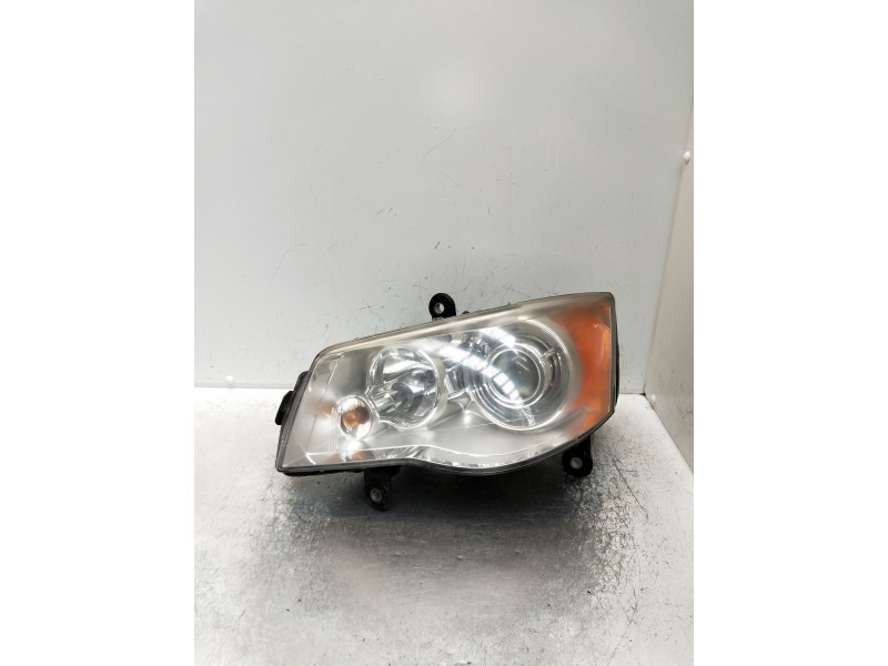 Recambio de faro izquierdo para chrysler voyager (rg) 2.8 crd cat referencia OEM IAM 05113339AD 07344 1EL26306013 5DV00900000 XE