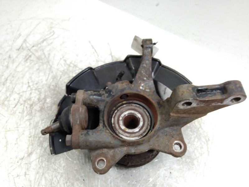 Recambio de mangueta delantera izquierda para kia sportage 2.0 cat referencia OEM IAM   