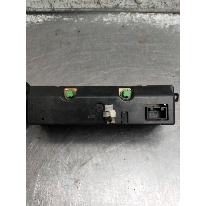 Recambio de pantalla multifuncion para opel corsa b referencia OEM IAM 90437127 5WK7456 SIEMENS