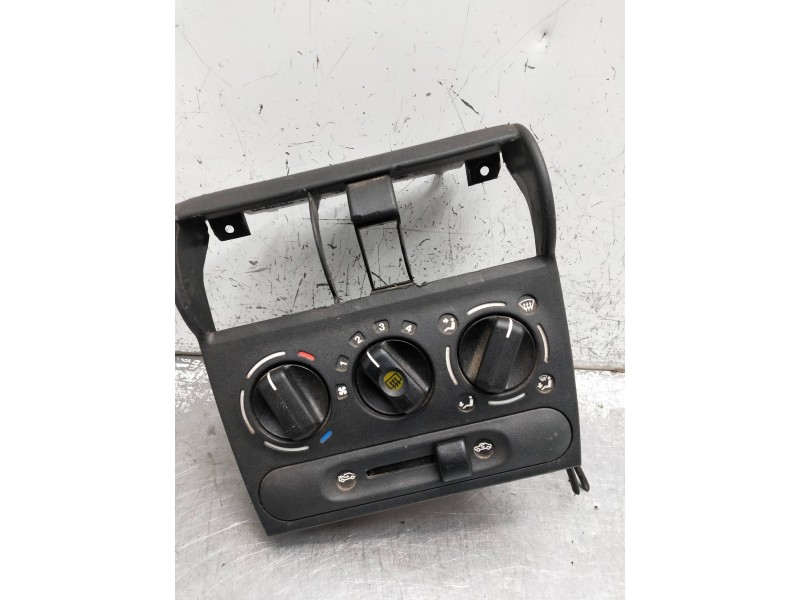 Recambio de mando calefaccion / aire acondicionado para opel corsa b referencia OEM IAM   