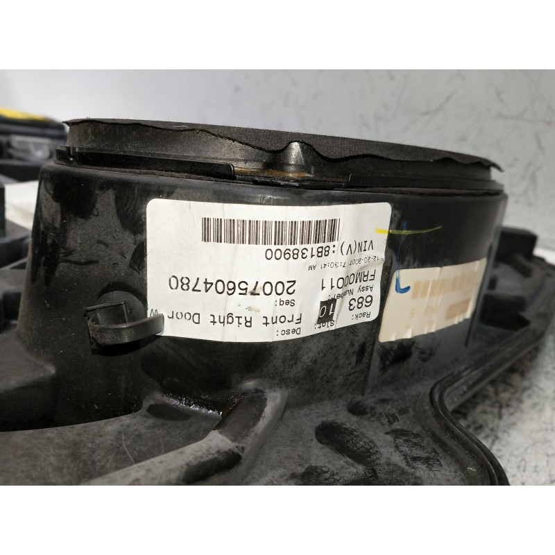Recambio de elevalunas delantero derecho para chrysler voyager (rg) 2.8 crd cat referencia OEM IAM 20075604480 3015749 00081501 