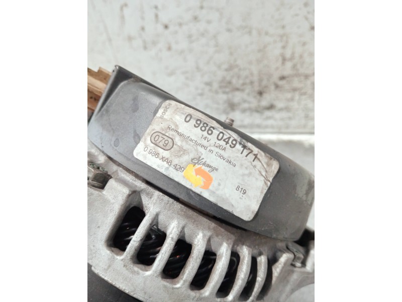 Recambio de alternador para volvo v50 familiar referencia OEM IAM 0986049171  