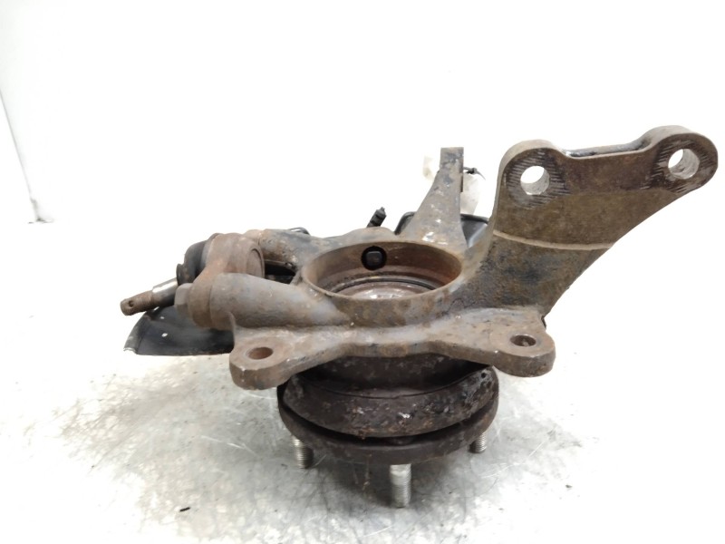 Recambio de mangueta delantera izquierda para kia sportage 2.0 cat referencia OEM IAM   