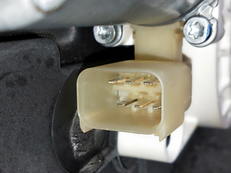 Recambio de elevalunas delantero izquierdo para chrysler voyager (rg) 2.8 crd cat referencia OEM IAM 20075604780 3015750 0009003