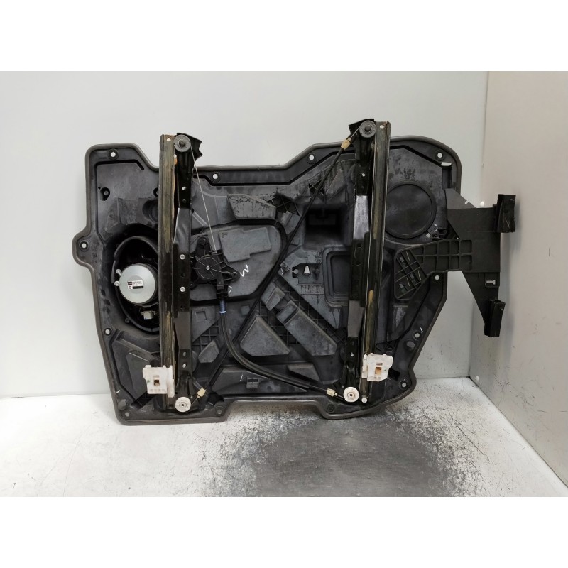 Recambio de elevalunas delantero izquierdo para chrysler voyager (rg) 2.8 crd cat referencia OEM IAM 20075604780 3015750 0009003