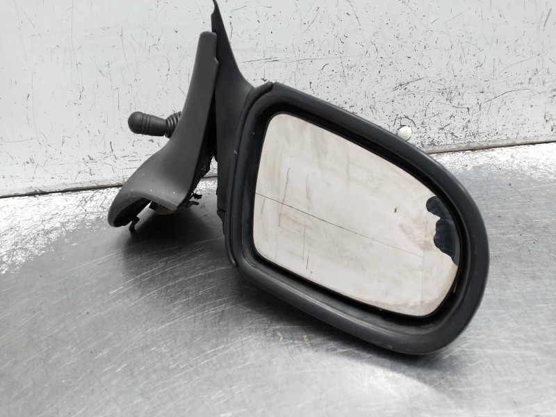 Recambio de retrovisor derecho para opel corsa b referencia OEM IAM   MANUAL