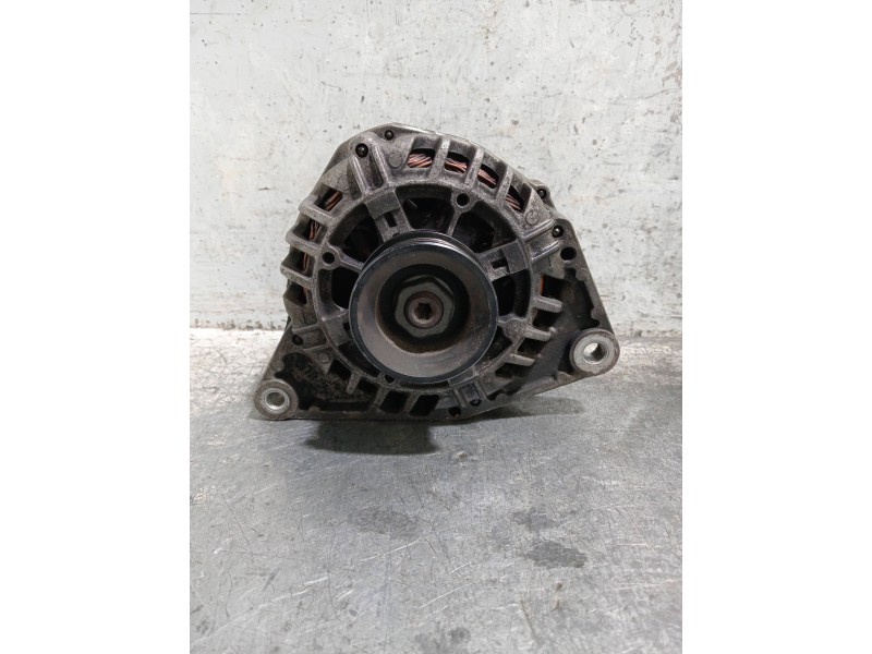 Recambio de alternador para volkswagen passat berlina (3b2) referencia OEM IAM 06B903016D  