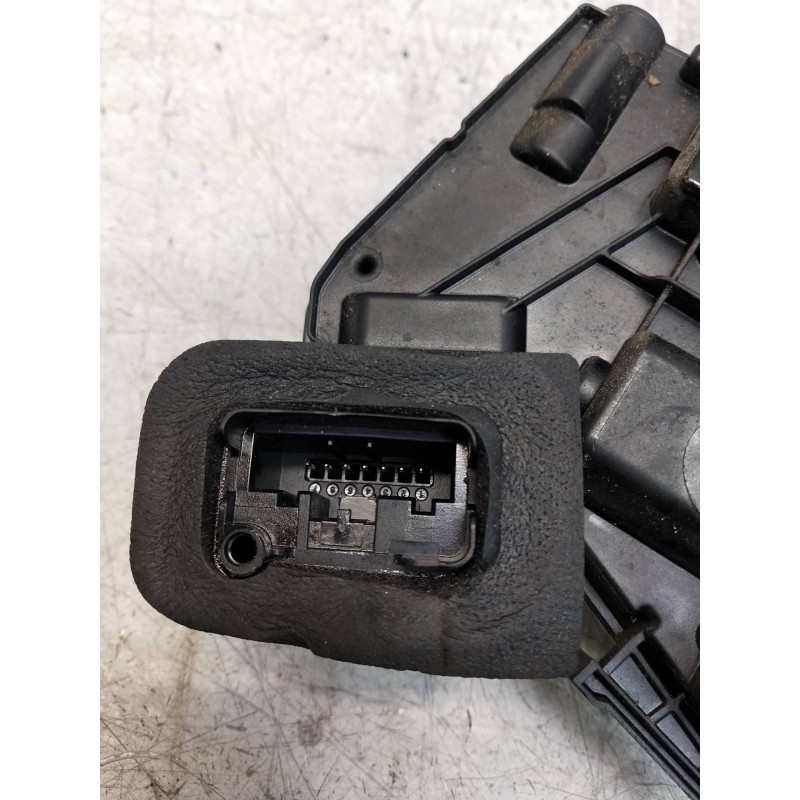 Recambio de motor cierre centralizado delantero derecho para volkswagen golf vi (5k1) advance referencia OEM IAM 5K1837016B  