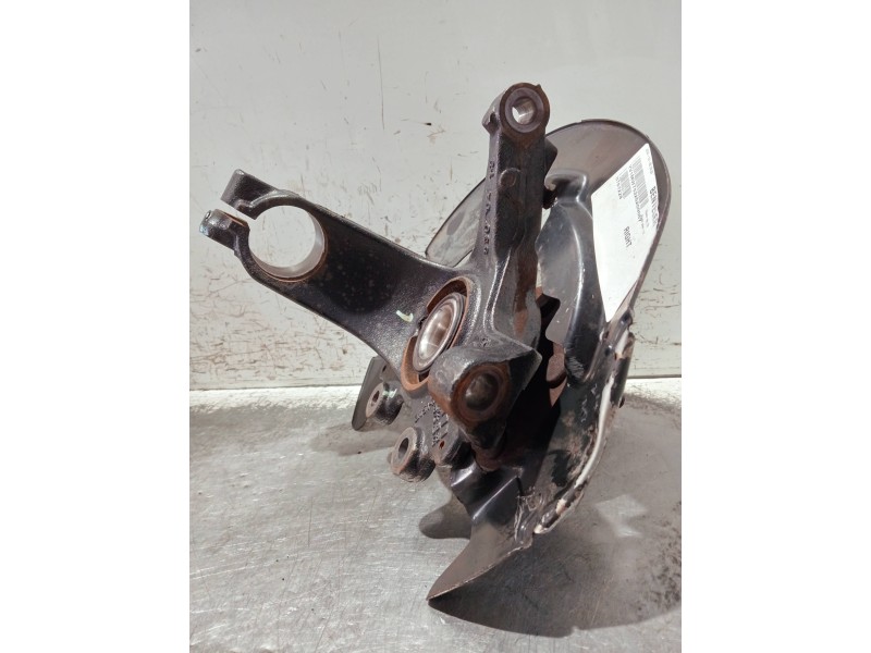 Recambio de mangueta delantera derecha para volvo v50 familiar referencia OEM IAM 3M513K170  