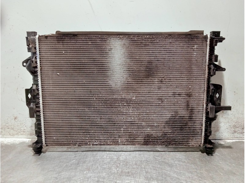 Recambio de radiador agua para volvo v40 referencia OEM IAM 31319064 M158571A 