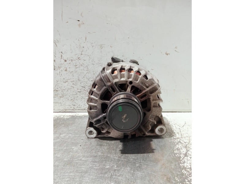 Recambio de alternador para volvo v40 referencia OEM IAM 30659390 TG15C186 