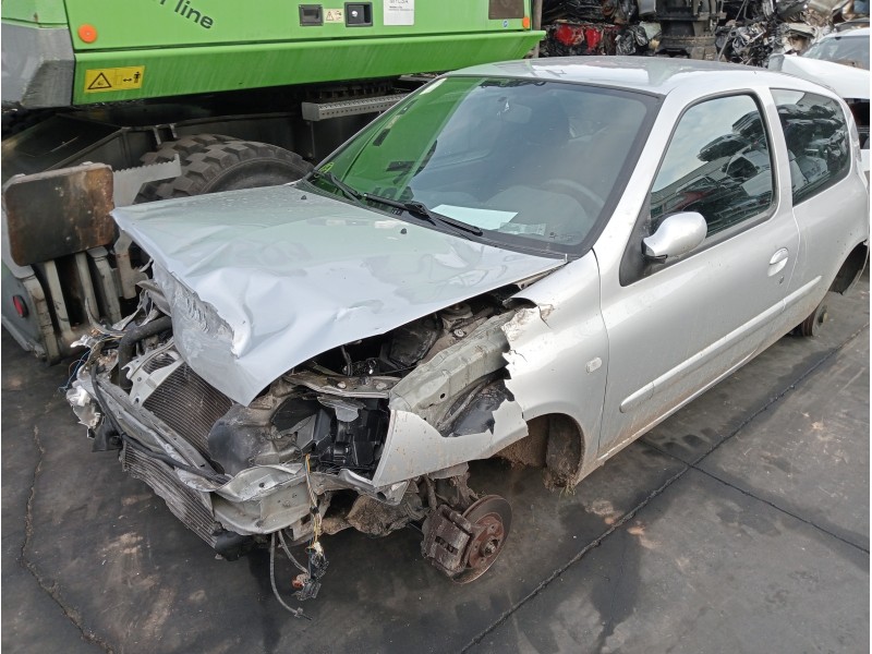 renault clio ii fase ii (b/cb0) del año 2006