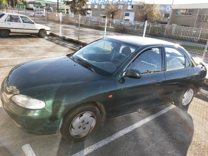 hyundai lantra berlina (rd) del año 1997