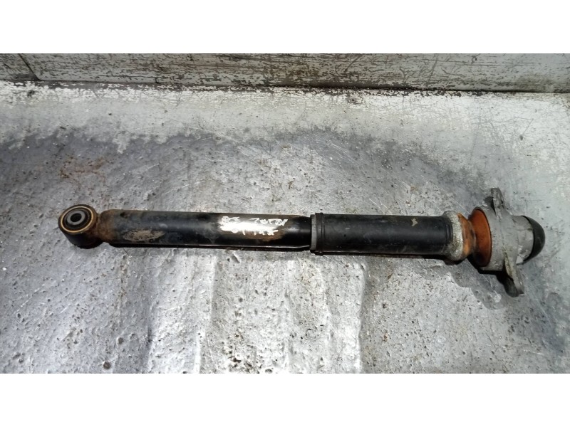 Recambio de amortiguador trasero izquierdo para audi a3 (8p) 2.0 tdi ambiente referencia OEM IAM   