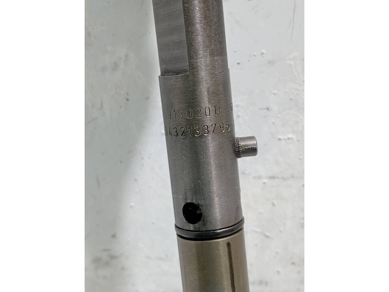 Recambio de inyector para audi a4 avant (8e) referencia OEM IAM 0432133795 059130201F BOSCH