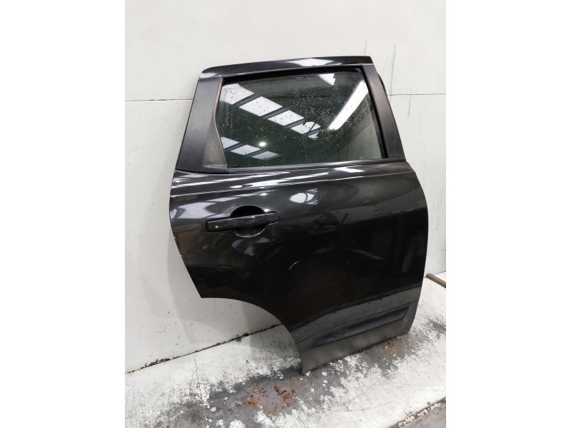 Recambio de puerta trasera derecha para nissan qashqai (j10) referencia OEM IAM   5P