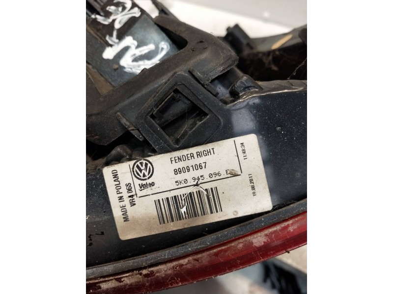 Recambio de piloto trasero derecho para volkswagen golf vi (5k1) advance referencia OEM IAM 5K0945096E  