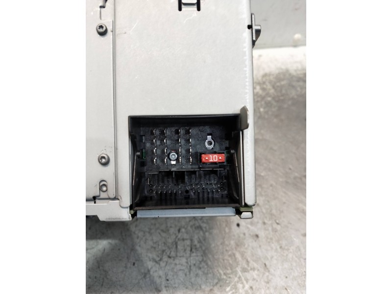 Recambio de sistema audio / radio cd para volkswagen golf vi (5k1) advance referencia OEM IAM 1K0035186AN  