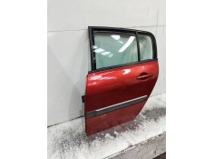 Recambio de puerta trasera izquierda para renault megane ii berlina 5p referencia OEM IAM    2