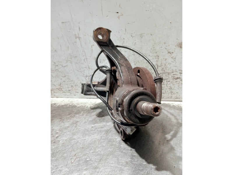 Recambio de mangueta delantera derecha para citroen c4 coupe referencia OEM IAM   