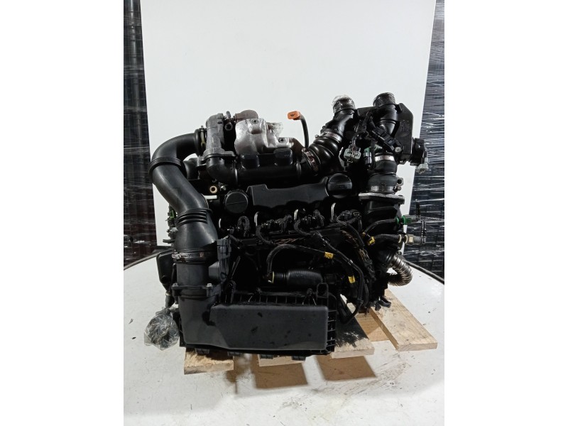 Recambio de motor completo para citroen c4 coupe referencia OEM IAM 9HY 10JB73 3042461 BOSCH