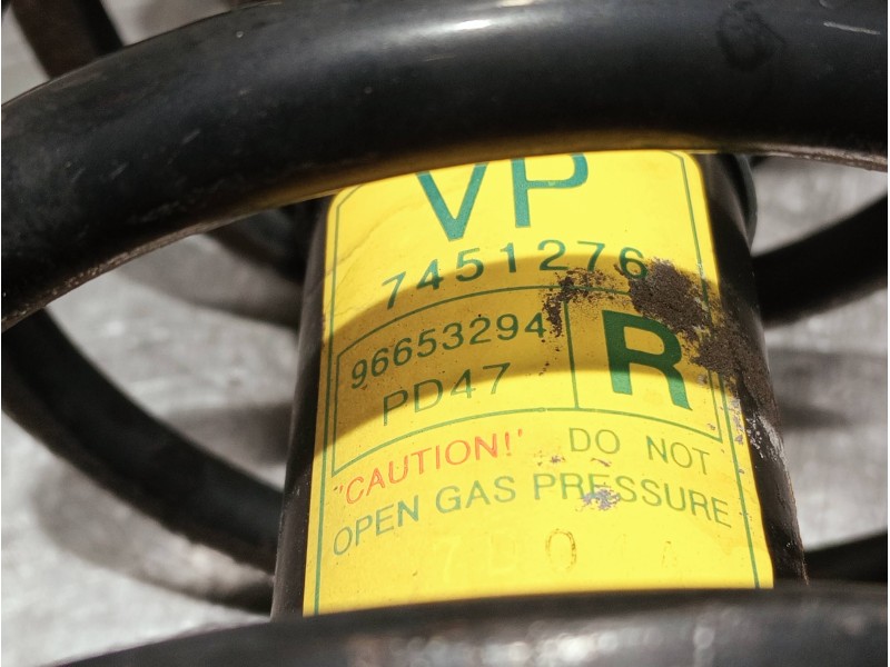 Recambio de amortiguador delantero derecho para chevrolet kalos referencia OEM IAM 96653294  