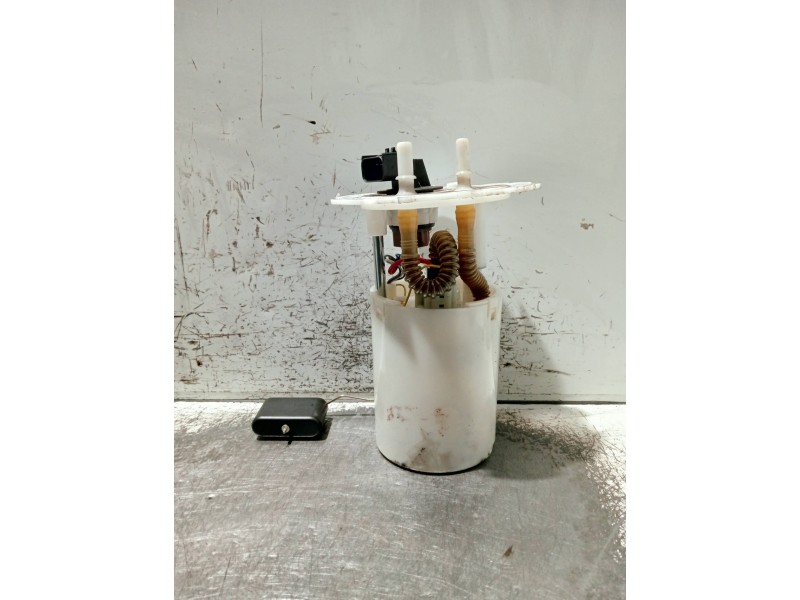 Recambio de bomba combustible para chevrolet kalos referencia OEM IAM 96447642  