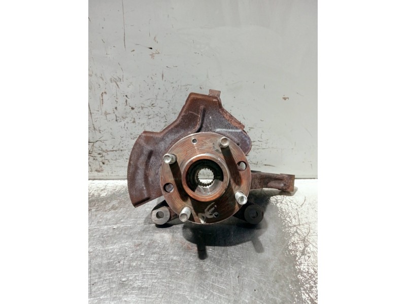 Recambio de mangueta delantera derecha para chevrolet kalos referencia OEM IAM   