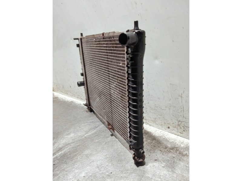 Recambio de radiador agua para chevrolet kalos referencia OEM IAM 96816481  