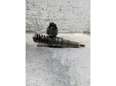 Recambio de inyector para volkswagen caddy ka/kb (2k) kombi referencia OEM IAM 0414720313 038130073BN BOSCH