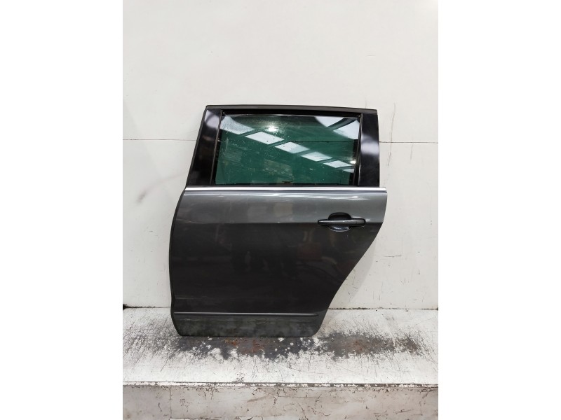Recambio de puerta trasera izquierda para peugeot 5008 referencia OEM IAM   5P
