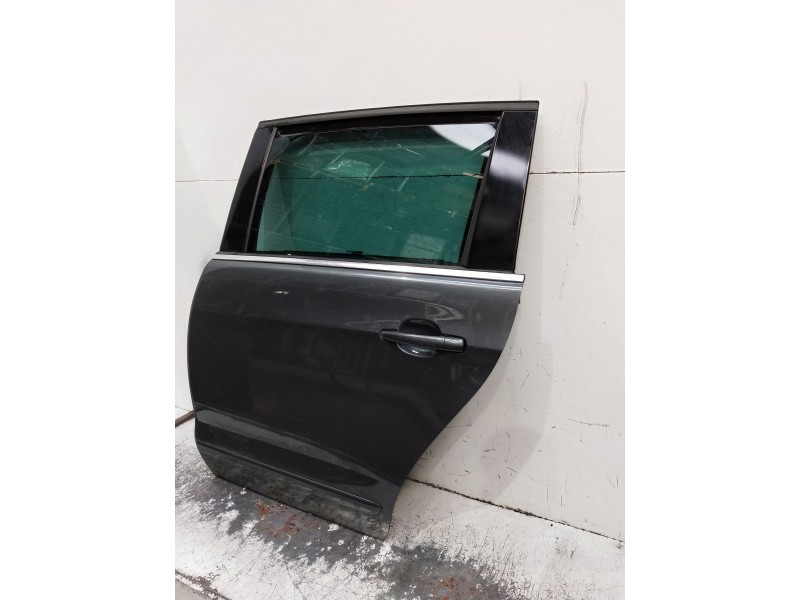 Recambio de puerta trasera izquierda para peugeot 5008 referencia OEM IAM   5P