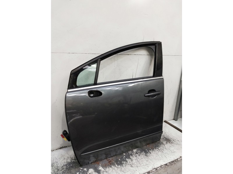 Recambio de puerta delantera derecha para peugeot 5008 referencia OEM IAM   5P