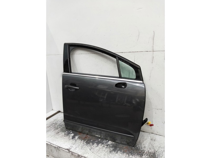 Recambio de puerta delantera izquierda para peugeot 5008 referencia OEM IAM   5P